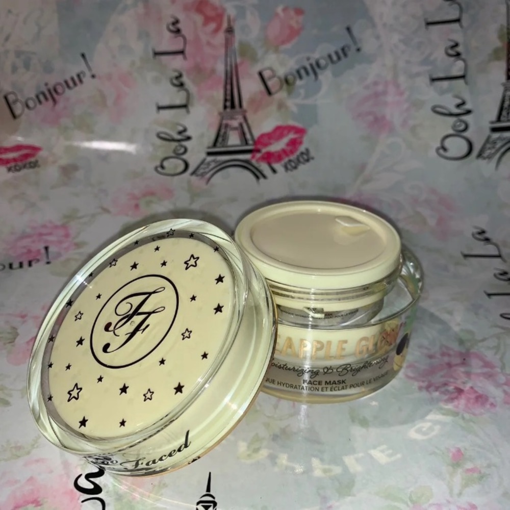 🛍 Too Faced Pineapple Glow Moisturizer 🛍 - Picture 3 of 5